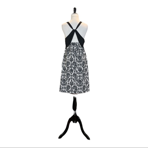 SOYBU SLEEVELESS CROSS BACK YOGA ATHLETIC DRESS - Picture 5 of 10